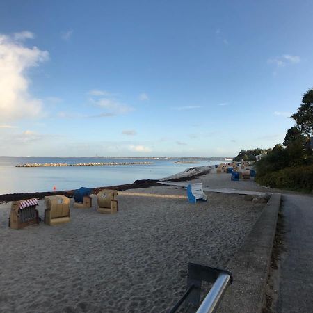 Nur 50m zum Yachthafen und 100m zum Strand Kiel Exterior foto